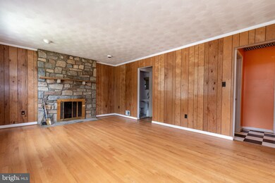 11501 Dundee Dr, Bowie, MD 20721 - photo 5