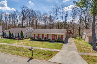 6902 John Paul Ln, Louisville, KY 40229 - photo 3