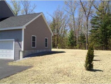 16 Lakeview Dr, Shirley, MA 01464 - photo 5