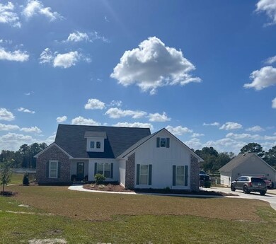 42 Surrey Cir, Tifton, GA 31793 - photo 2