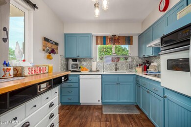 75CF2088-00E6-46E0-B0A3-6FB46DEB2D3A