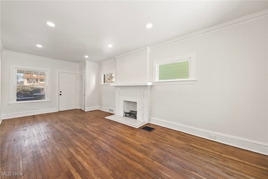 1061 Greyton Rd, Cleveland, OH 44112 - photo 5