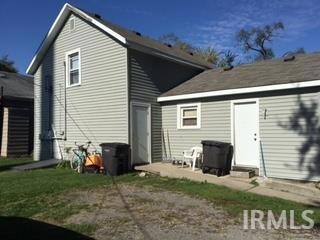 919 Pearl St, Elkhart, IN 46516 - photo 3
