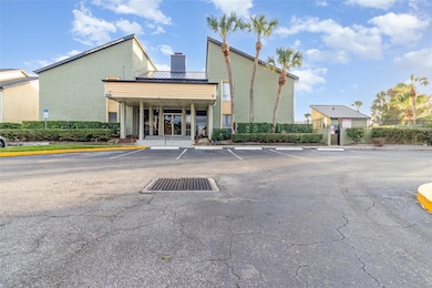 924 Lake Destiny Rd unit E, Altamonte Springs, FL 32714 - photo 2