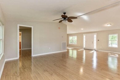 1480 Chapmansboro Rd, Chapmansboro, TN 37035 - photo 6