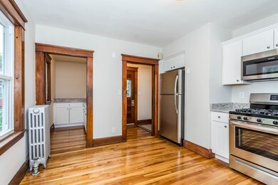 121 Chapman St, Dracut, MA 01826 - photo 6