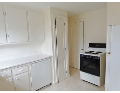 8 Thomas St unit 8, Belmont, MA 02478 - photo 6