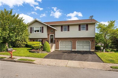 4602 Christina Dr, Whitehall, PA 18052 - photo 2