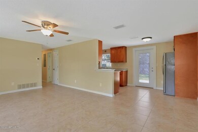 03-Living Room