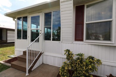 203 N Saint Thomas Cir, Apollo Beach, FL 33572 - photo 3