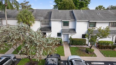 3455 Carambola Cir S unit 2472, Coconut Creek, FL 33066 - photo 4