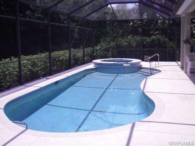 Pool & Spa