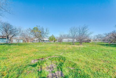 1610 N Elm St, Weatherford, TX 76086 - photo 7