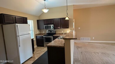 4785 Cantata Dr, Walls, MS 38680 - photo 4