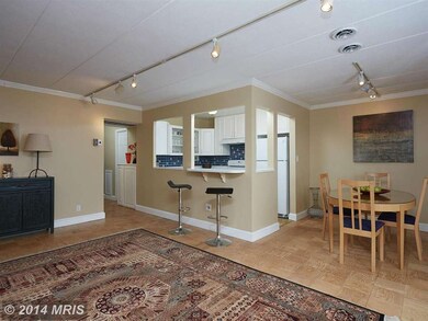 2618 Redcoat Dr unit 185, Alexandria, VA 22303 - photo 2