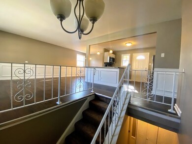 3509 Chestnut Dr, Hazel Crest, IL 60429 - photo 3