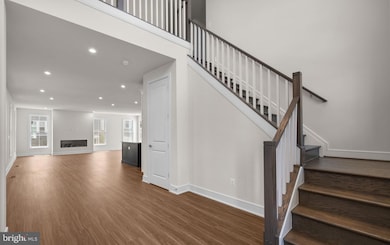 41878 Night Nurse Cir, Ashburn, VA 20148 - photo 2