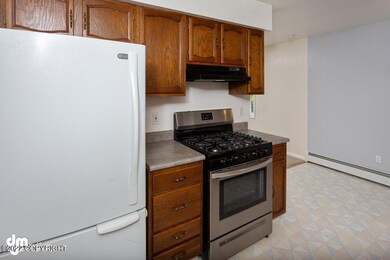 8070 Giddeon Cir unit 8, Anchorage, AK 99504 - photo 4