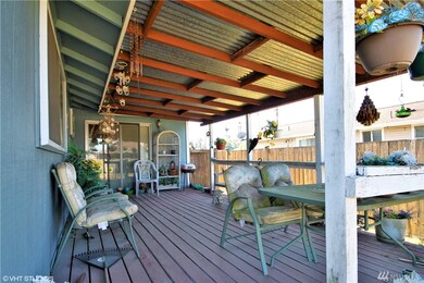 317 Calistoga St W, Orting, WA 98360 - photo 4