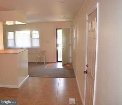 6413 L St, Capitol Heights, MD 20743 - photo 7