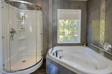 48 Larrabee Blvd, Howell, NJ 07731 - photo 4