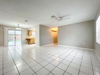 3684 N Sherwood Circle-22