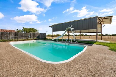 2720 Upper Denton Rd, Weatherford, TX 76085 - photo 6