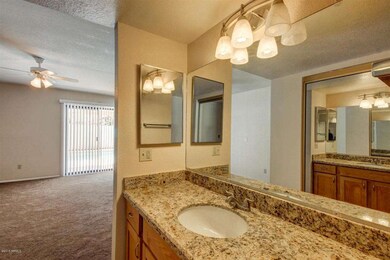 1505 E Edgewater Dr, Master Bath