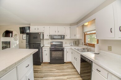 13638 Roller Coaster Rd, Darlington, WI 53530 - photo 6