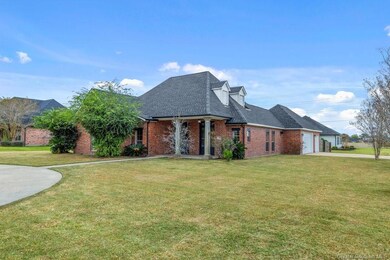 1744 Kevin Ln, Lake Charles, LA 70605 - photo 4