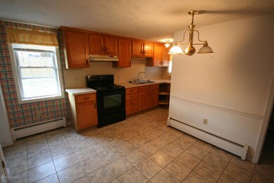821 Lincoln St, Scranton, PA 18519 - photo 4