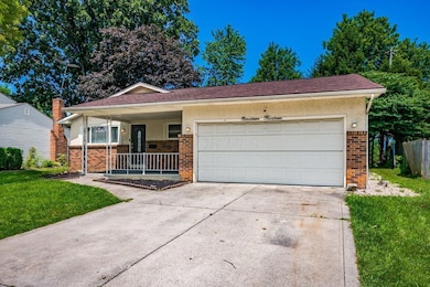 1914 Walden Dr, Columbus, OH 43229 - photo 3