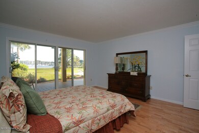 4300 Lakeside Dr unit 8, Jacksonville, FL 32210 - photo 3