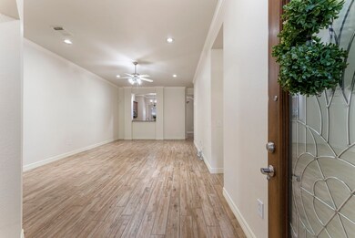 9622 Old Timber Ln, Spring, TX 77379 - photo 4