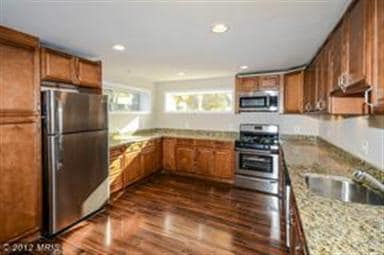 7020 Hastings Dr, Capitol Heights, MD 20743 - photo 5