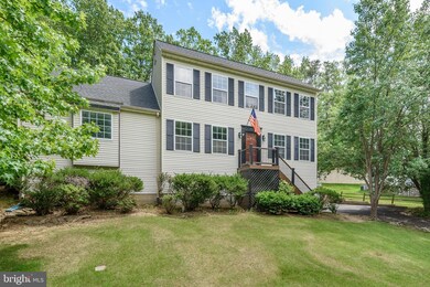 2416 Harpoon Dr, Stafford, VA 22554 - photo 2