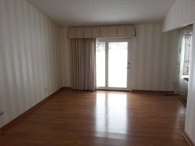 6018 White Swan Ln, Ann Arbor, MI 48108 - photo 3