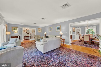 305 Overlook Dr, Lutherville Timonium, MD 21093 - photo 6