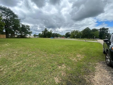 Oak Street Lot