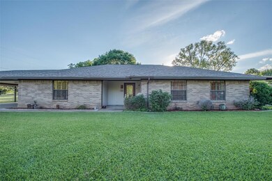 862 Gail Dr, Weatherford, TX 76085 - photo 3