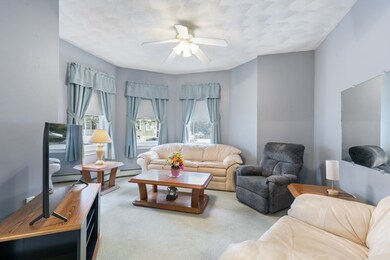 19 Jefferson St, Winthrop, MA 02152 - photo 3