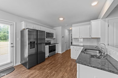 154 Winter Red Way, Benson, NC 27504 - photo 7