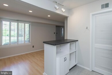 700 Ardmore Ave unit 321, Ardmore, PA 19003 - photo 3