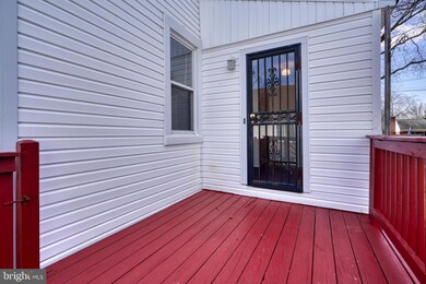 800 Silver Ave, Essex, MD 21221 - photo 4