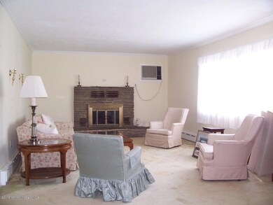 Living Room w/Fireplace