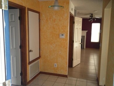 2480 Townsquare Dr, Jacksonville, FL 32216 - photo 2