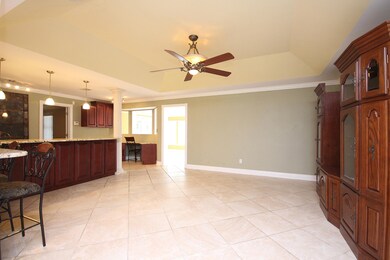 7878PleasantOakLiving