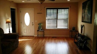 267 Indian Springs Cir, Manchester, TN 37355 - photo 2