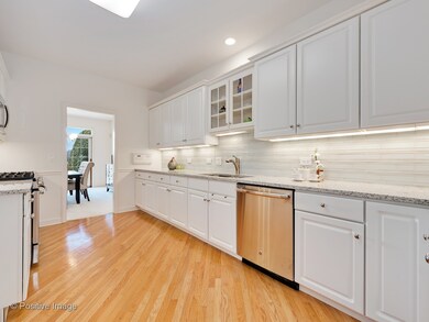 4409 N Seminole Dr, Glenview, IL 60026 - photo 5