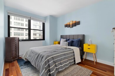 The Crystal House unit 804, New York, NY 10010 - photo 5